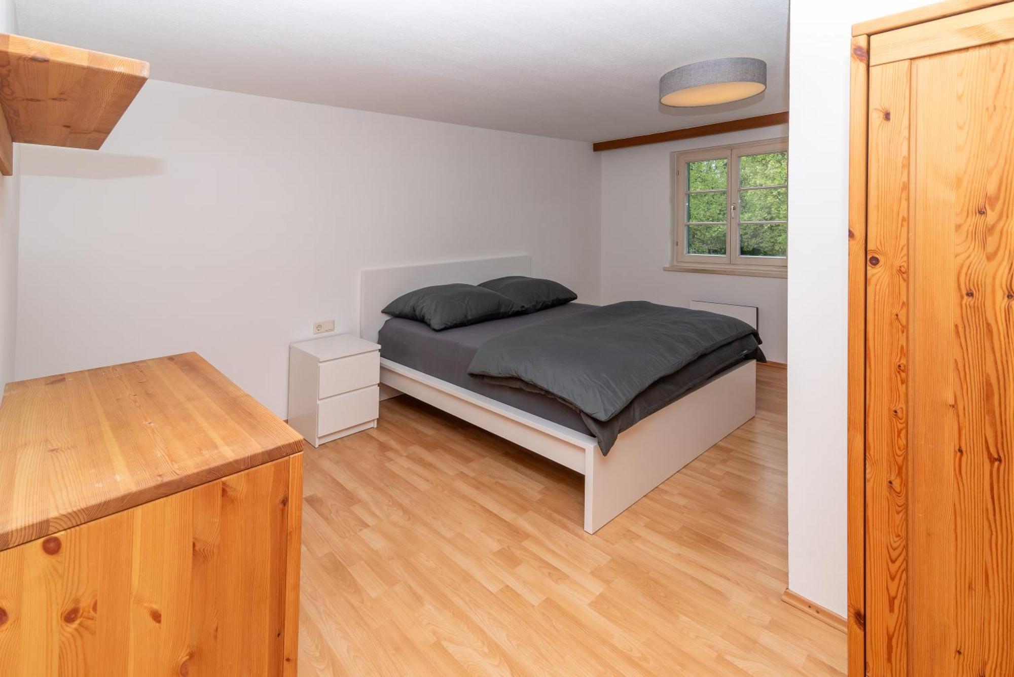 Crimson Cottage Apartments Dornbirn Bagian luar foto