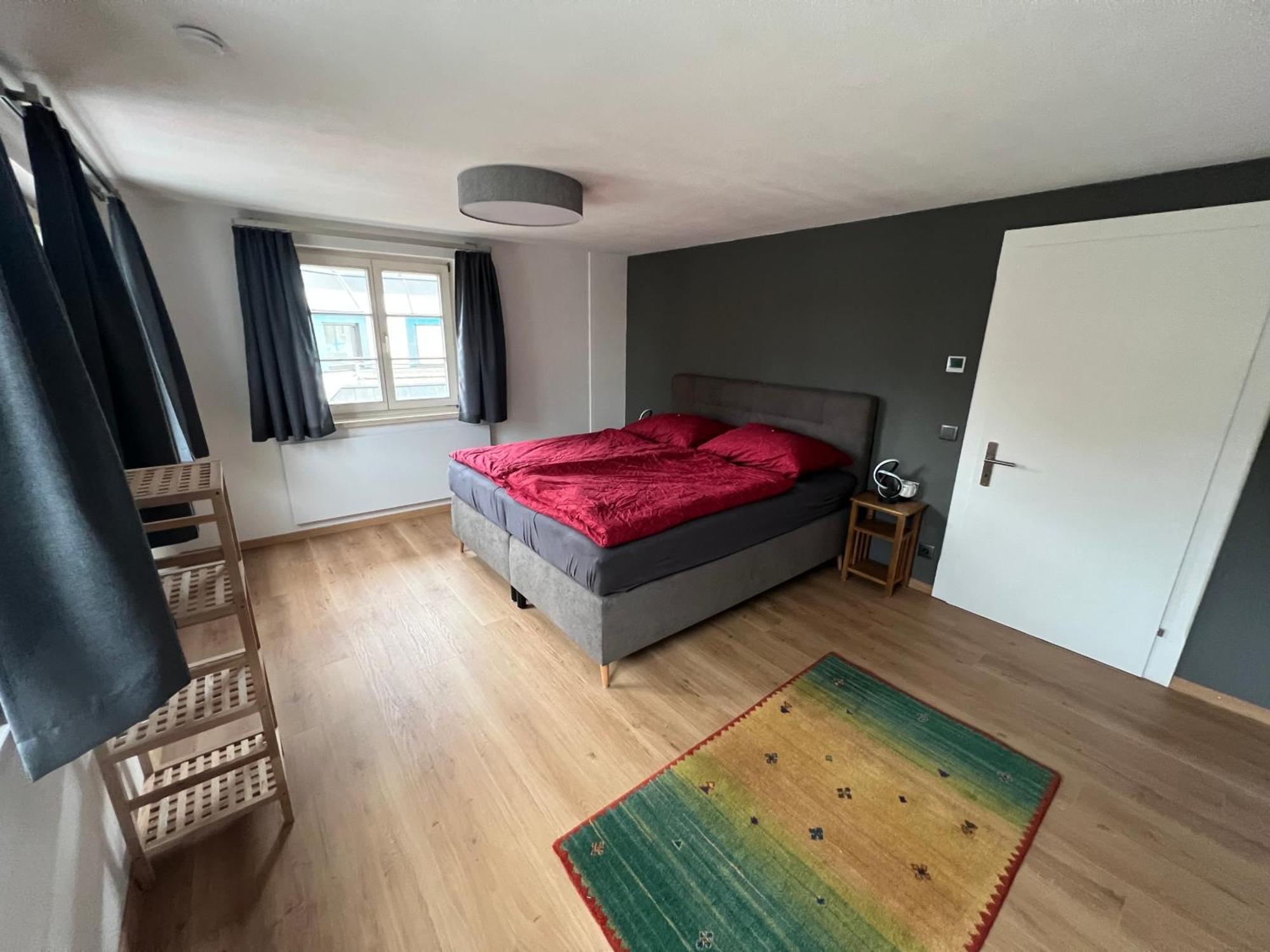 Crimson Cottage Apartments Dornbirn Bagian luar foto
